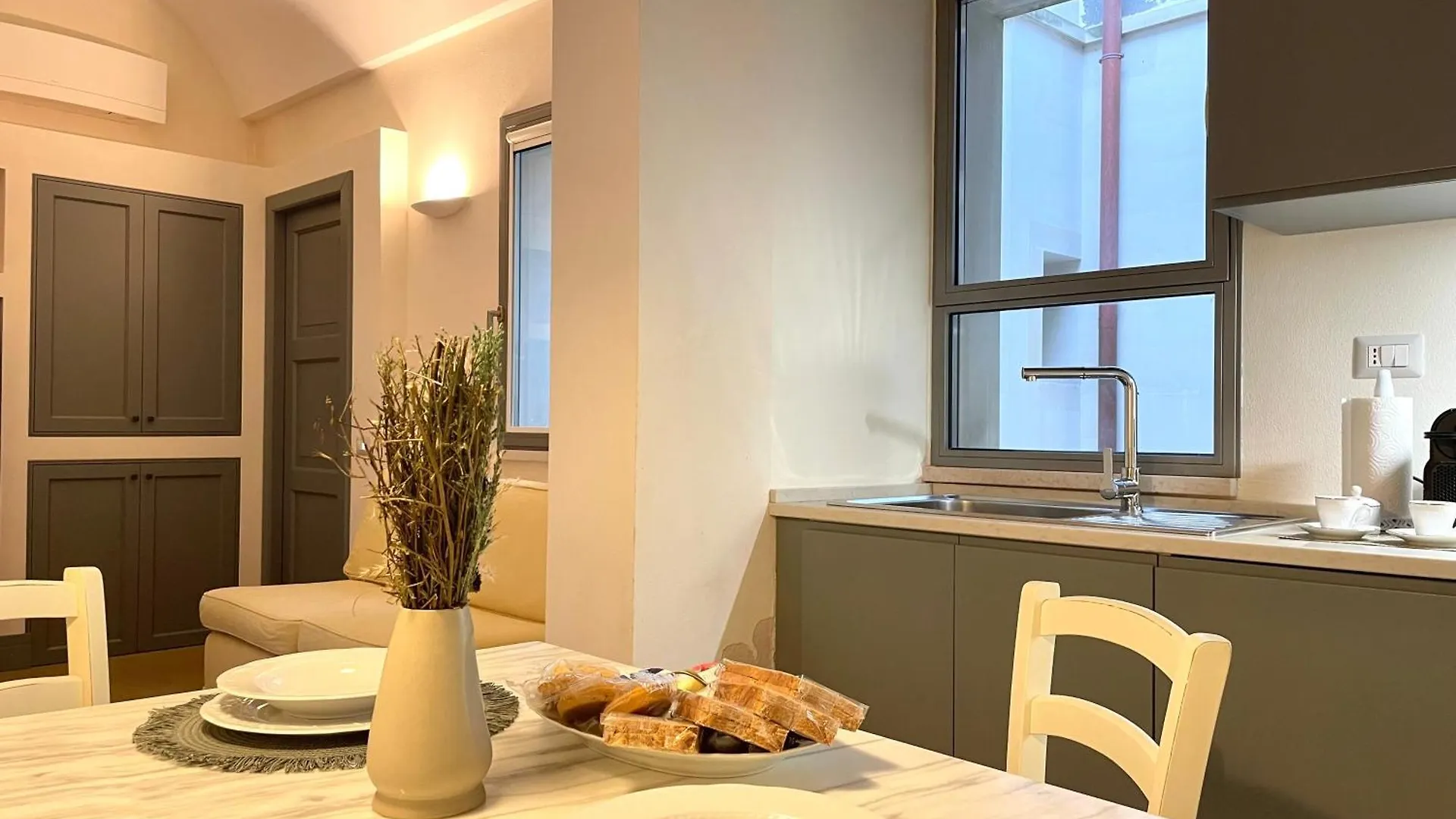 Corte D'Oro Nel Centro Storico - Wi-Fi & Netflix Lecce